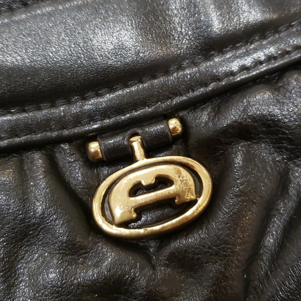 Vintage Etienne Aigner black leather clutch - Picture 2 of 5